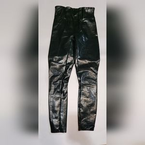 SPANX Women's Green Patent Faux Leather size XS Leggings